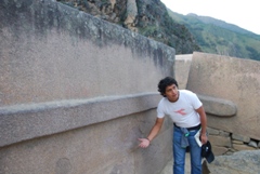 Visit of the site of Ollantaytambo